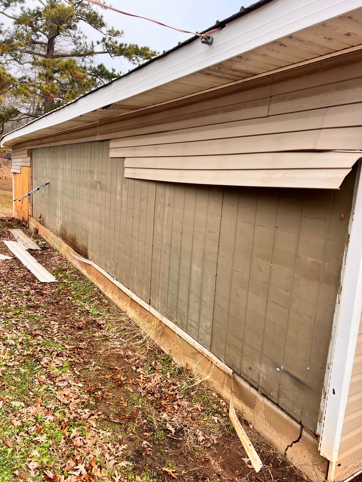 New siding project by Caballero C&L Remodeling in Fayetteville GA